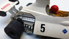 Carrera Universal, Brabham F1 #5 (ombouw naar slotje met slepers)