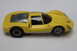 Porsche Carrera 6 geel