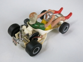 SOLD 3270 Go-Cart vrouw met witte helm nr. 70