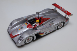 1:24 Carrera Exclusiv, Audi R8 #8 "LeMans 2000"
