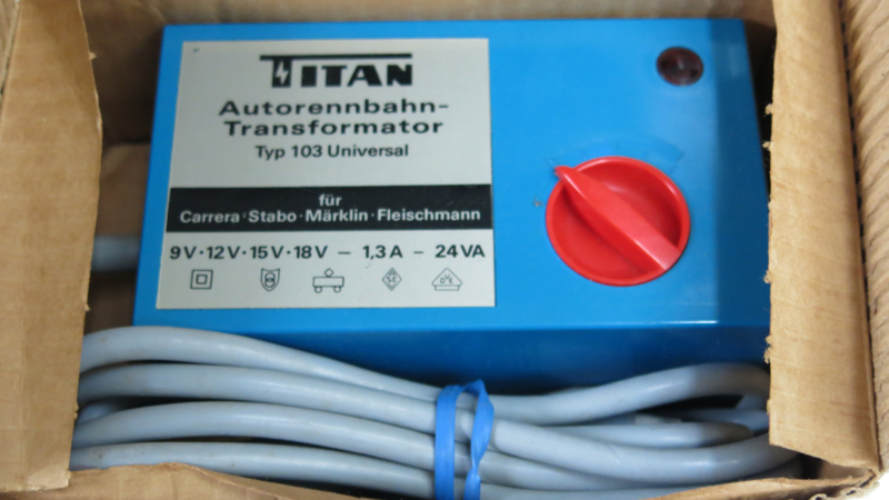 Titan transformator regelbaar, type 103 (ovp)