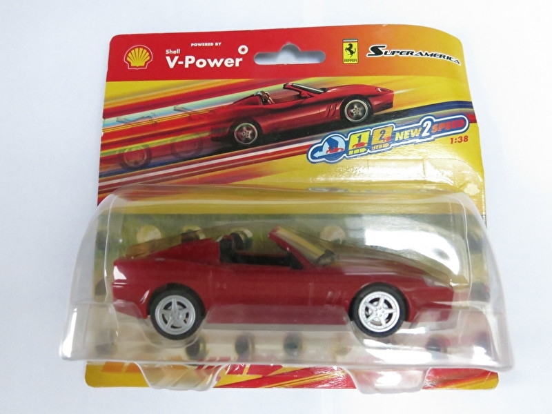 1:38 Ferrari Superamerica