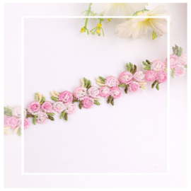 (BL-BO-020) Geborduurde bloem - roosjes - roze - 1,5cm (per stuk)