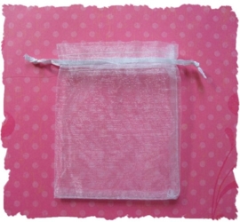 (OZ-001) Organza zakje - wit - 7x9cm