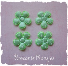 (BLs-007a) 4 polka dot bloemetjes - satijn - mint - 2cm