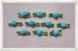 (Rb-038) 10 satijnen roosjes met blaadje - aqua - 2cm