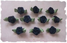 (RMb-027) 10 satijnen roosjes met blaadje - donker blauw - 27mm