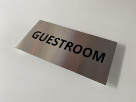 RVS deurplaatje, opschrift "GUESTROOM" - 18x9 cm