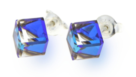 Stevige Blauwe Glaskristallen Kubus Oorstekers van Spark Jewelry