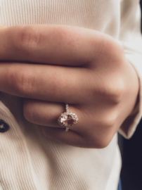 Excellent Jewelry Roségouden Ring met Morganiet Diamant