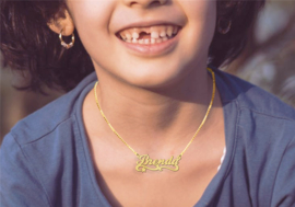 Names4ever Brenda Stijl Gouden Naamketting voor Kids GNK39