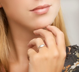 Zilveren Graveer Ring met Rhodium voor Dames | Initialen Ring