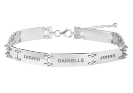 Names4ever Zilveren Armband met Rechthoekige Naamplaatjes ZNA58