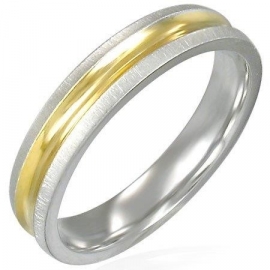 Ring met goudkleurige band - Graveer Ring SKU20787