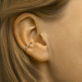 Gedraaide Earcuff van Gerhodineerd Zilver