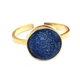 Goudkleurige Open Ring met Blauwe Agaat Druzy van Sujasa