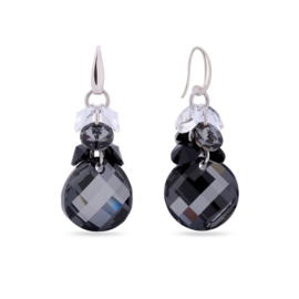 Luna Dives Zwarte Glaskristallen Oorbellen van Spark Jewelry