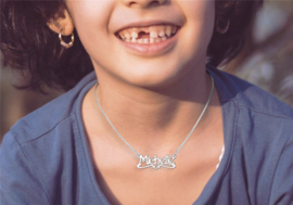 Names4ever Michelle Stijl Zilveren Naamketting voor Kids ZNK29