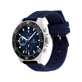 Tommy Hilfiger Zilverkleurig Heren Horloge met Blauwe Siliconen Band