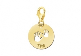 Names4ever Ronde Charm-Naambedel Baby Handjes / Goud GNB09