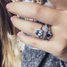 Excellent Jewelry Witgouden Ring met Diamanten en Aquamarijn