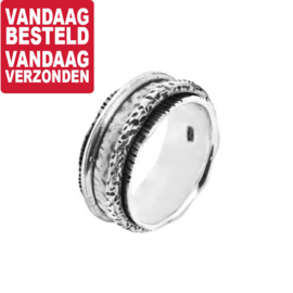 Rijkelijk Gedecoreerde Fantasie Ring van Geoxideerd Zilver / maat 16,5