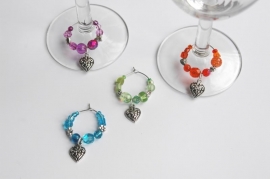 Winecharms in felle kleuren, met hartjes (WCT-007)