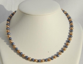 Parelketting in grijsblauw met beige-bruin (PK-12)