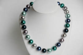 Ketting met grote parels in groen-blauwnuances, met Swarovski (SW-021)