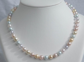 Parelketting in klassieke pasteltinten (PK-016)