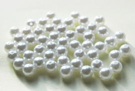 Spierwitte kunststof parels, 10 mm (P-170-TC)