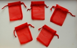 Organza zakjes, rood 6 x 8 cm