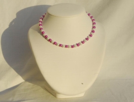 Parelketting in wit en felrose (PK-02)