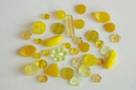 Tsjechische kralenmix in geel (CBM-010)