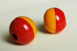 Grote keramiek-kralen, half oranje/half rood (GK-015-BK)