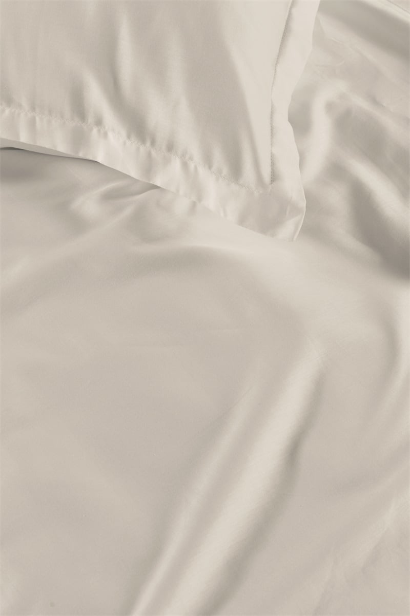 Ambiante Satin Uni - 240 x 200/220 cm - White 254873