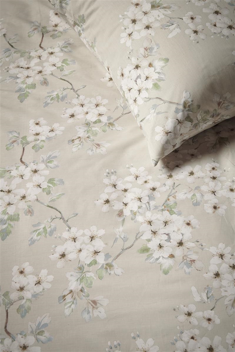 DE i2/ Beddinghouse Blooming Flowers - 155 x 220 cm - Sand 326660