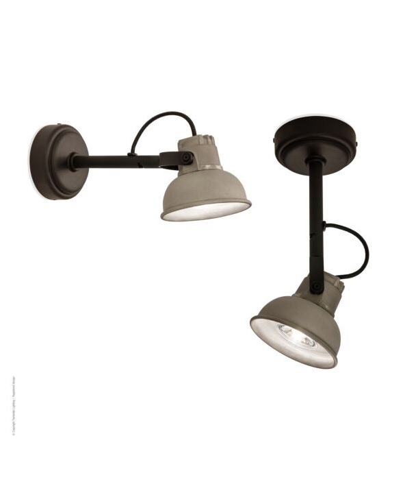Mazz wandlamp met aluminium kap