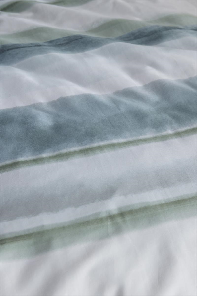 DE k9/ Beddinghouse Emelia - 155 x 220 cm - Blue 331305