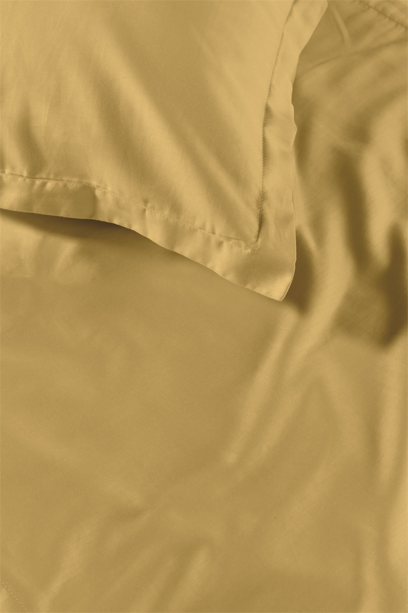 Ambiante Satin Uni - 240 x 200/220 cm - Light Yellow 254881