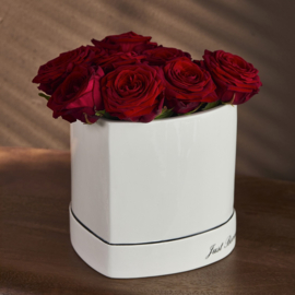 Just Because… Heart Vase RM 599470 (Pre order)