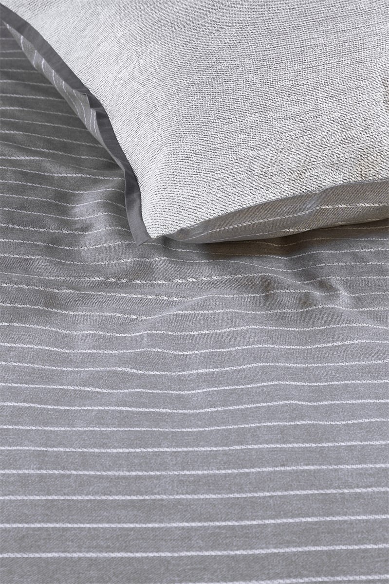 Riviera Maison Pinstripe - 240 x 200/220 cm - Grey 278903