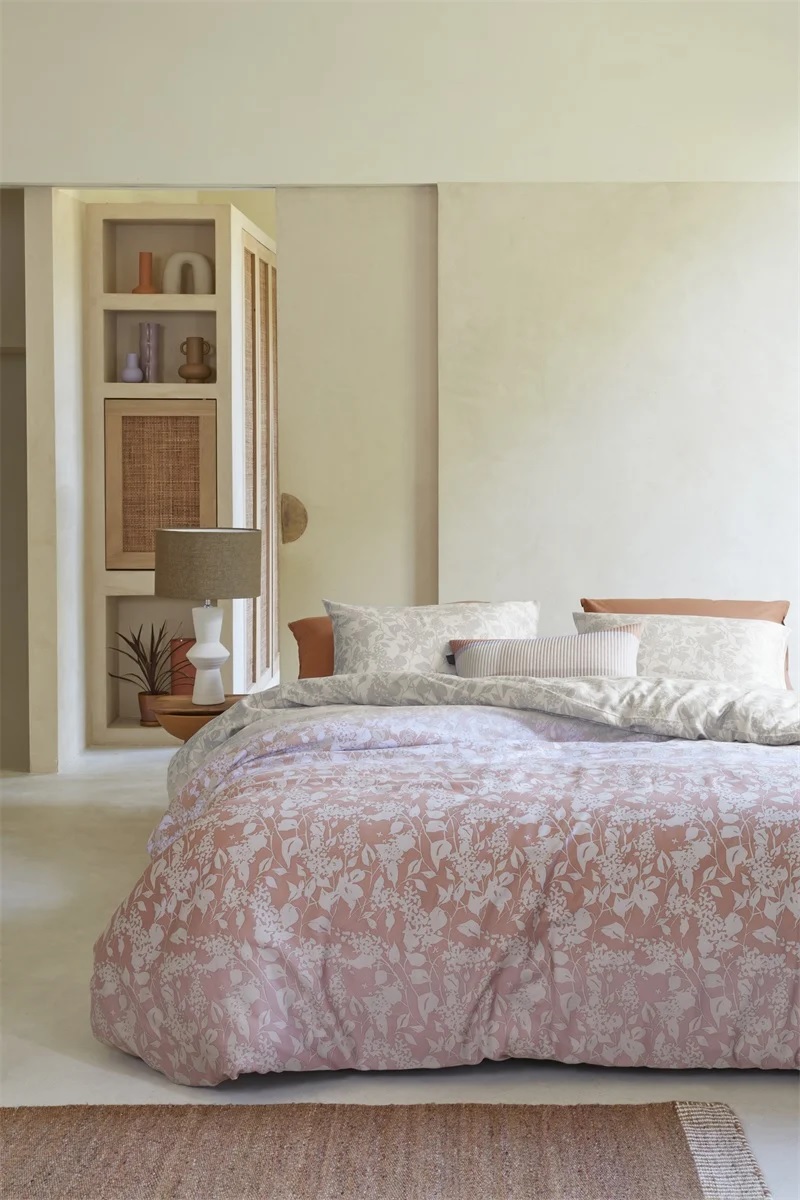 DE i9/ Beddinghouse Carola - 155 x 220 cm - Mauve 258906