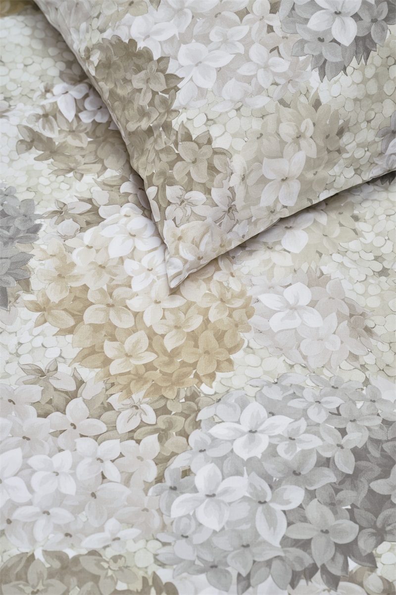 Beddinghouse dekbedovertrek All Petals - 240 x 200/220 cm + 2x 60 x 70 cm - Natural 332066