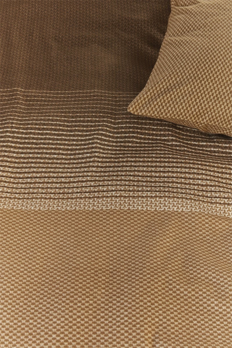 DE j9/ Beddinghouse Demi - 155 x 220 cm - Dark Sand 279642