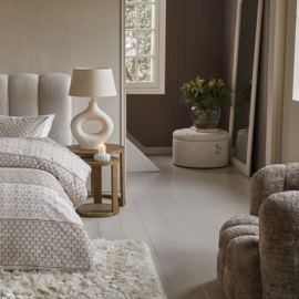 Park Avenue Footstool Antique White Riviera Maison 9801001