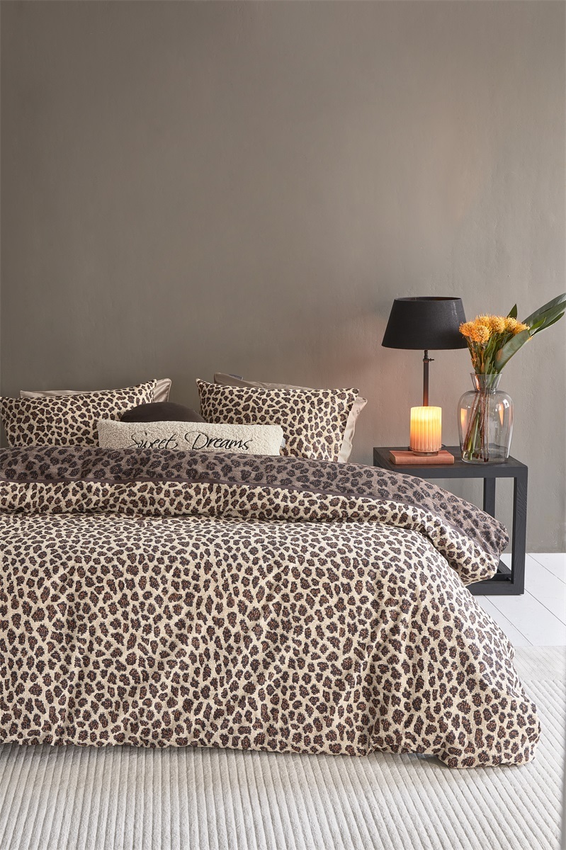 DE zm/ Riviera Maison dekbedovertrek Cheetah - 155 x 220 cm - Brown 278889 (duitse maat!) g