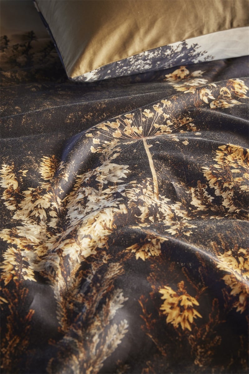 DE l8/ Beddinghouse Evening - 155 x 220 cm - Brown 278720