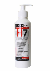 Dimanche Ureumline H7 pomp flancon huidmilk 250ml voor zeer droge huid