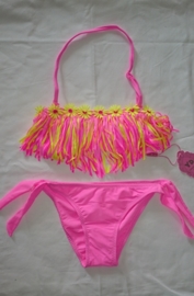 Super hippe roze fringe bikini met gele bloemetjes